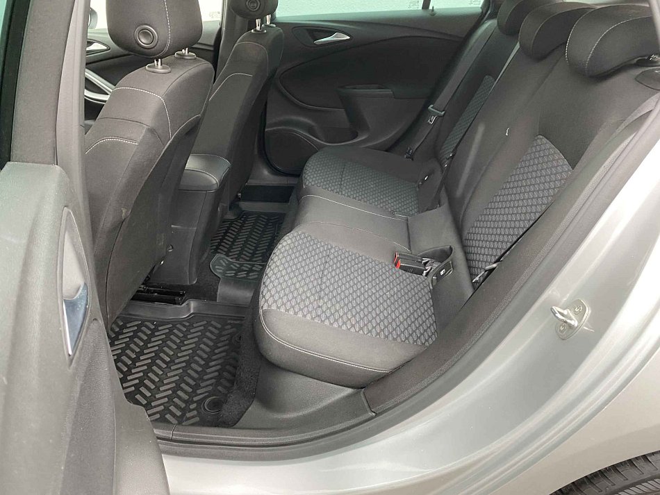 Opel Astra 1.5 CDTi  sportstourer