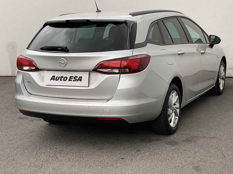 Opel Astra 1.5 CDTi  sportstourer