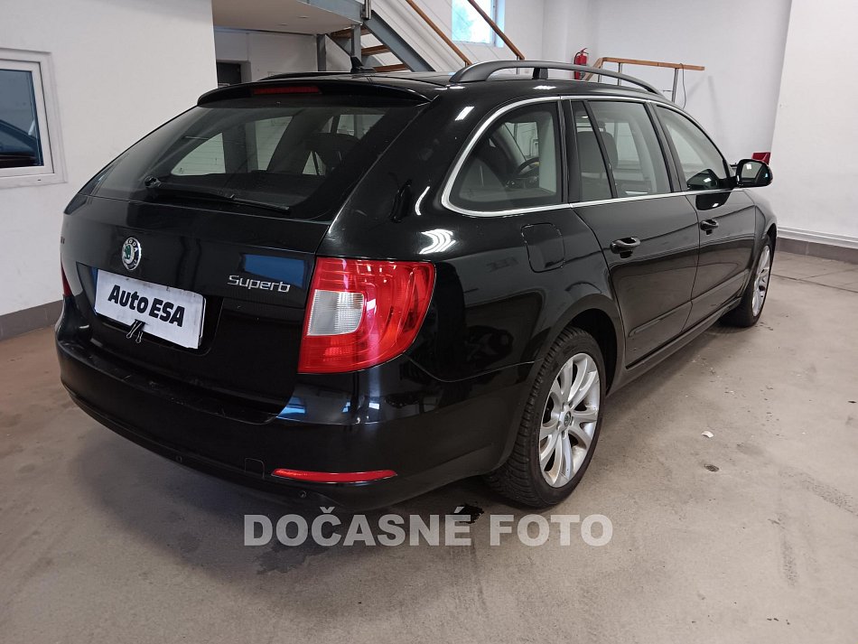 Škoda Superb II 2.0TDI Ambiente