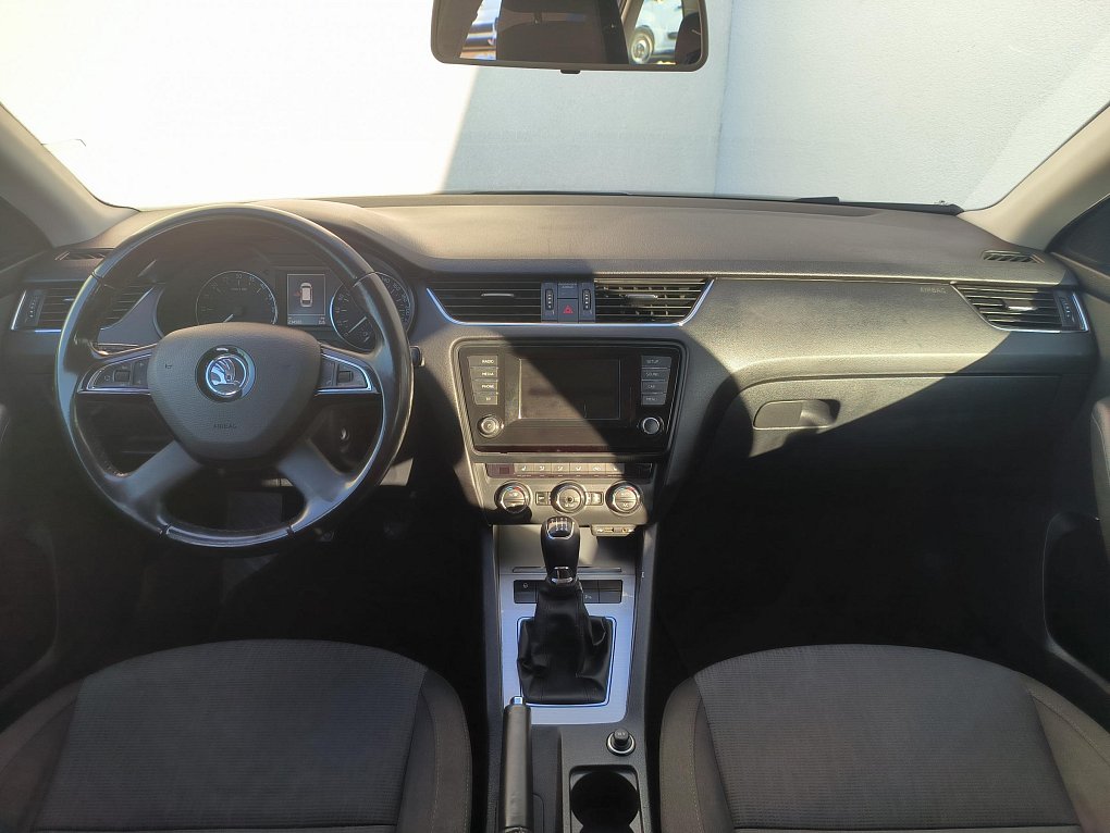 Škoda Octavia III 2.0TDi Elegance