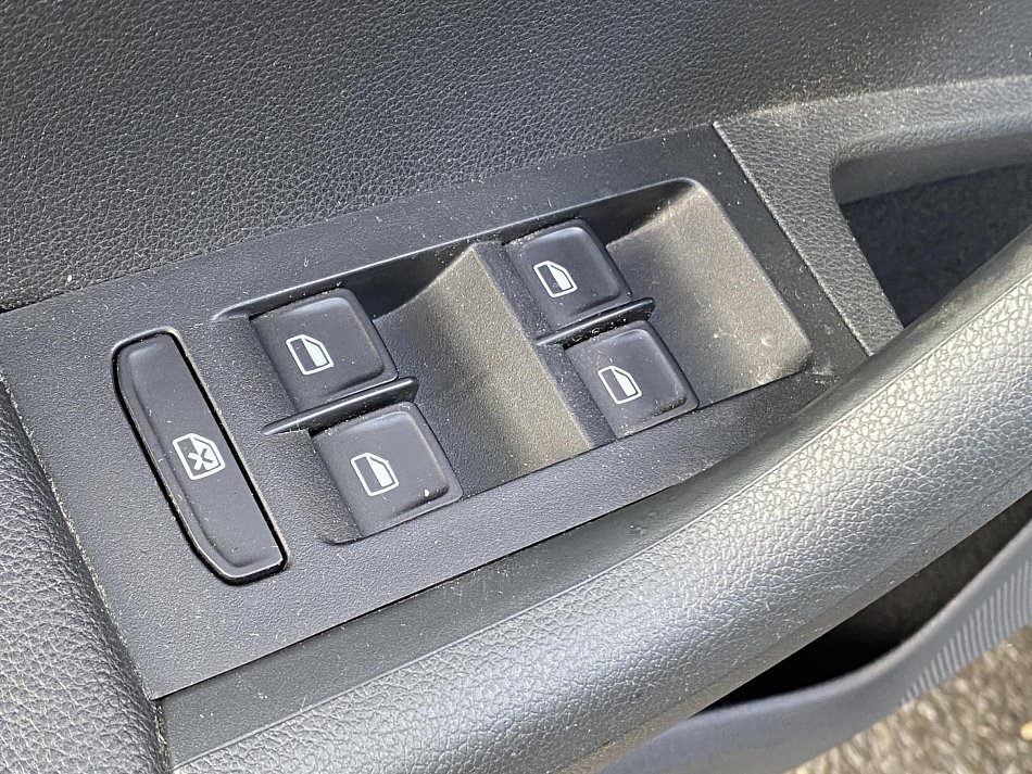 Škoda Octavia III 1.6 TDi Elegance