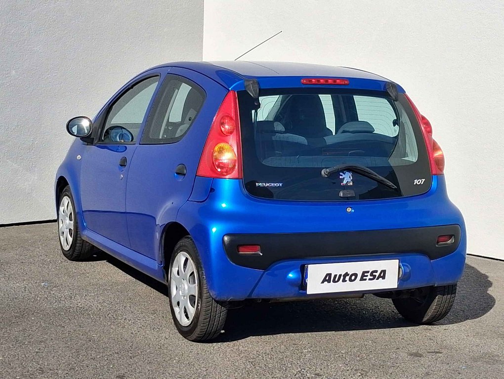Peugeot 107 1.0i 