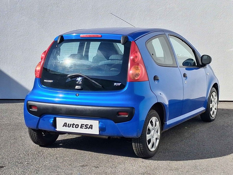 Peugeot 107 1.0i 