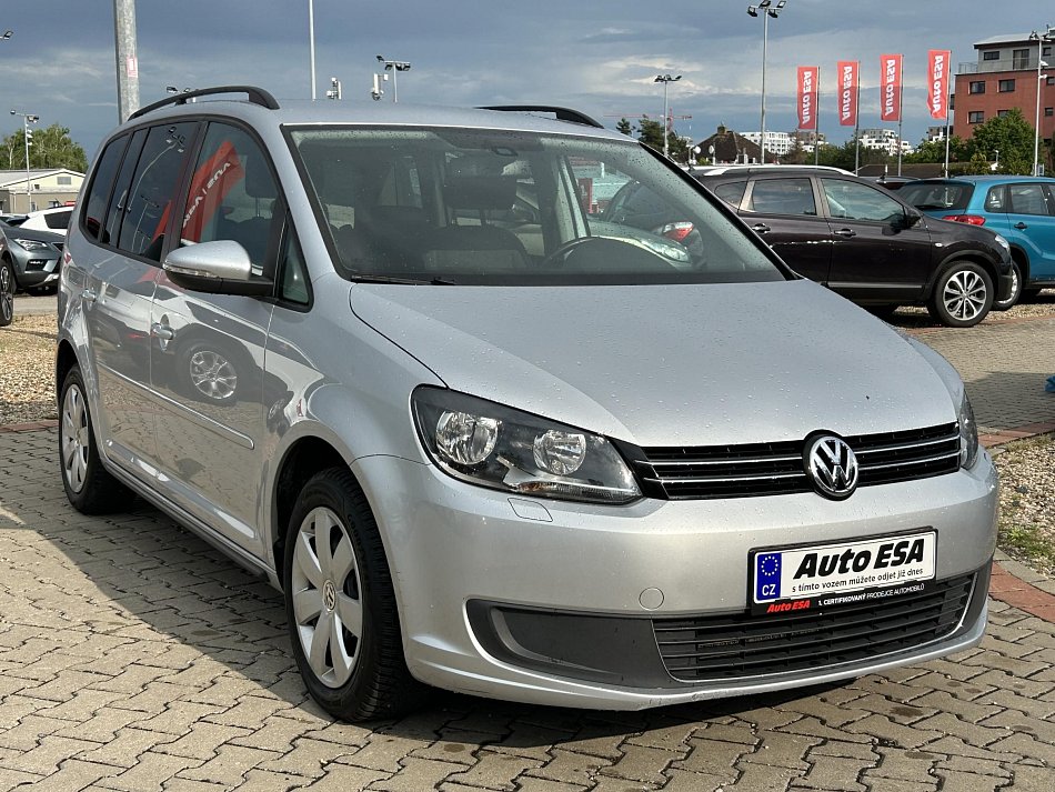 Volkswagen Touran 2.0 TDi Comfortline 7míst
