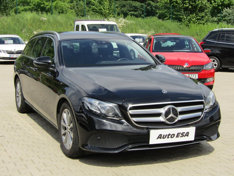 Mercedes-Benz Třída E 2.0 CDi  E220