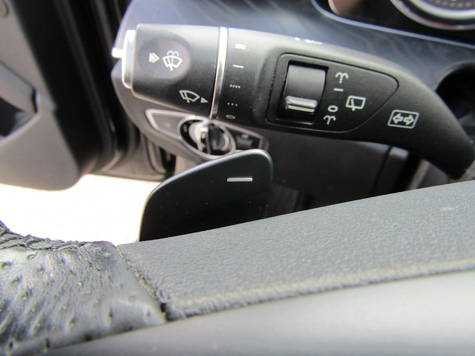 Mercedes-Benz Třída E 2.0 CDi  E220