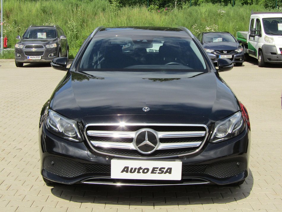 Mercedes-Benz Třída E 2.0 CDi  E220