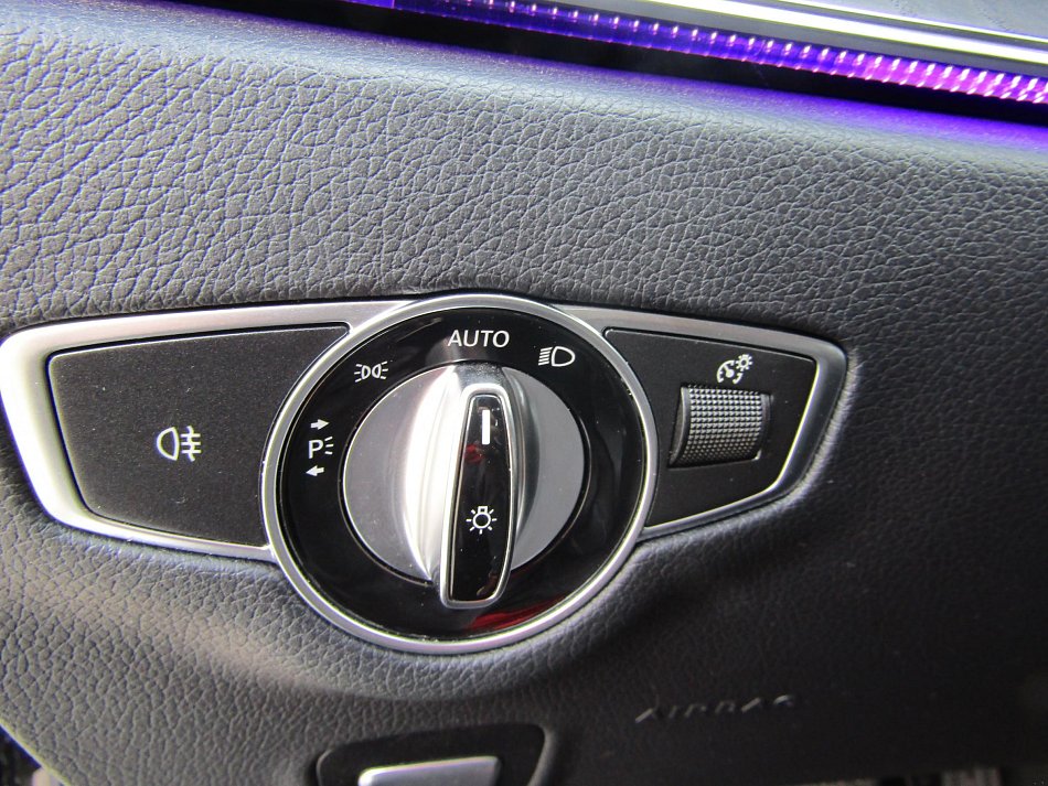 Mercedes-Benz Třída E 2.0 CDi  E220