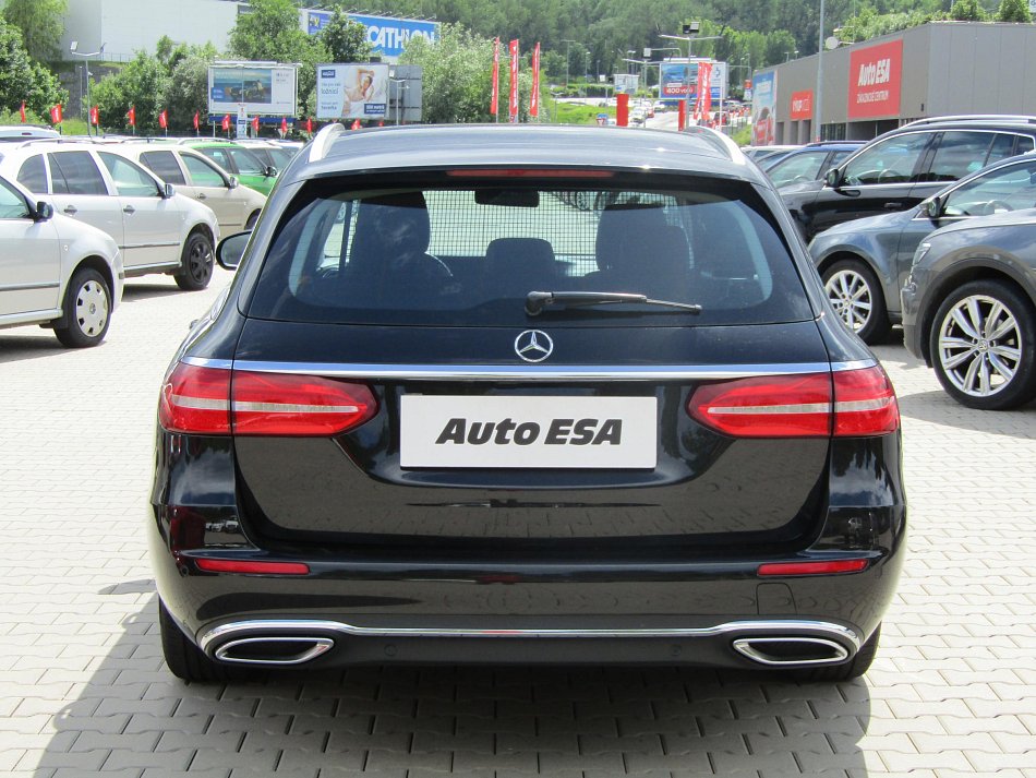 Mercedes-Benz Třída E 2.0 CDi  E220