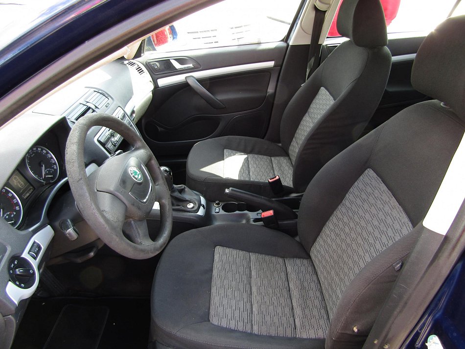 Škoda Octavia II 1.6 TDI Ambition