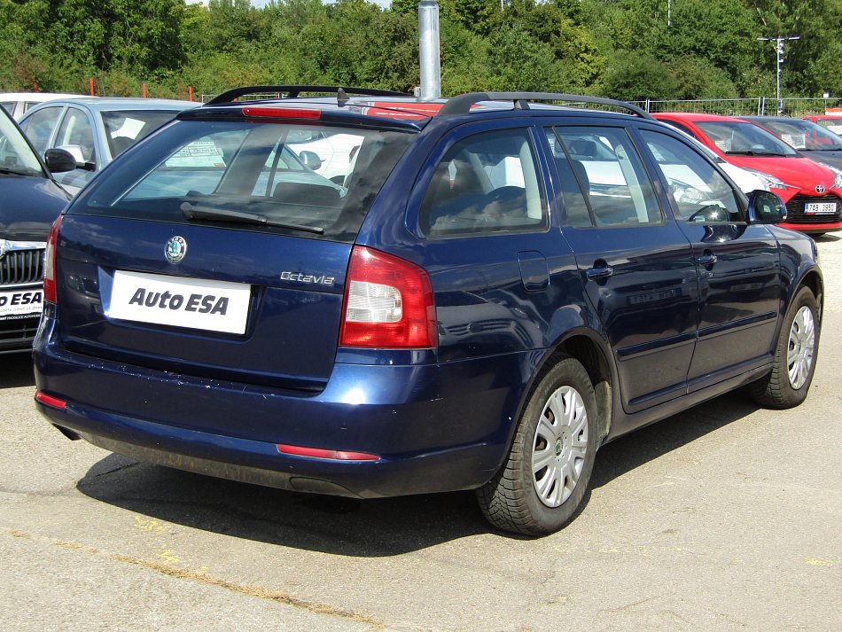 Škoda Octavia II 1.6 TDI Ambition