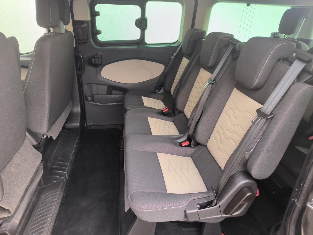 Ford Tourneo Custom 2.2TDCi Limited