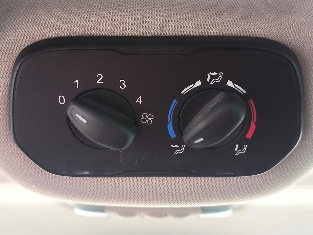 Ford Tourneo Custom 2.2TDCi Limited