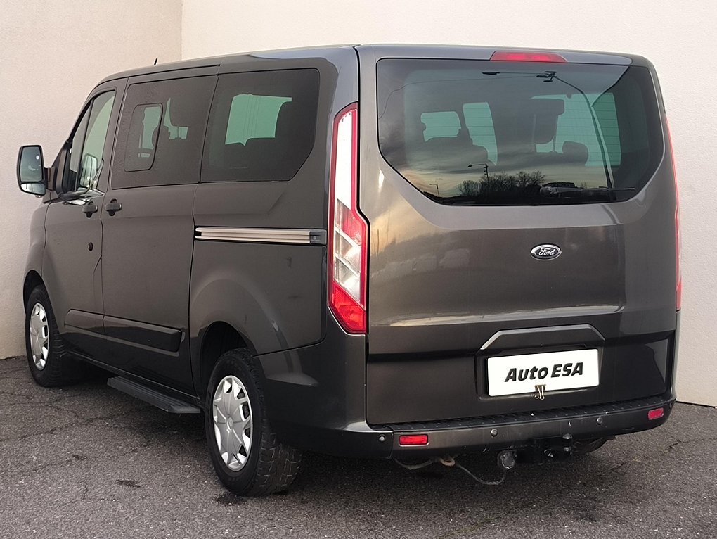 Ford Tourneo Custom 2.2TDCi Limited