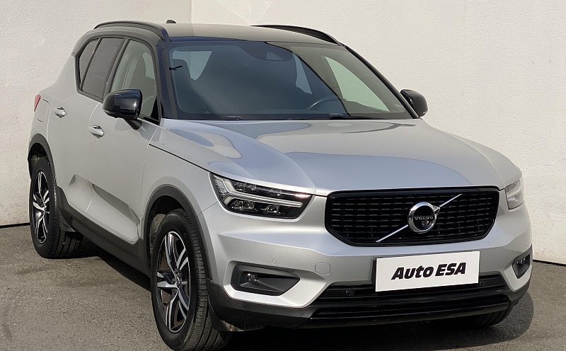 Volvo XC40 2.0 D3 R-design