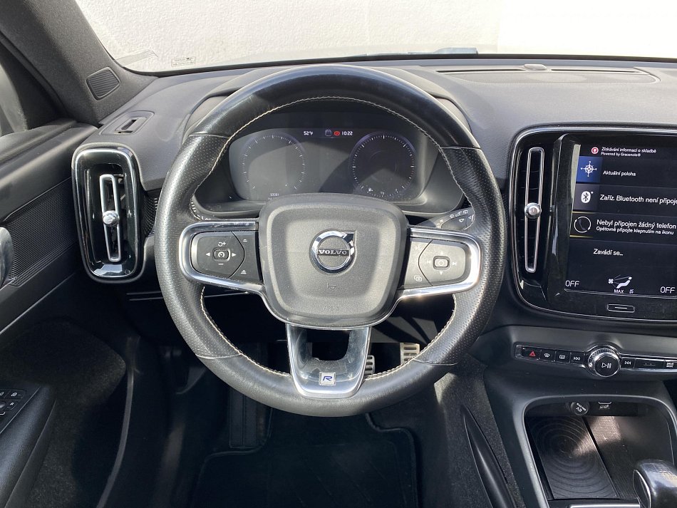 Volvo XC40 2.0 D3 R-design