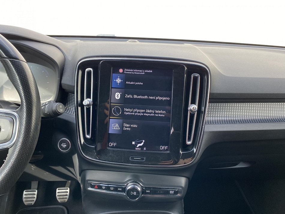 Volvo XC40 2.0 D3 R-design