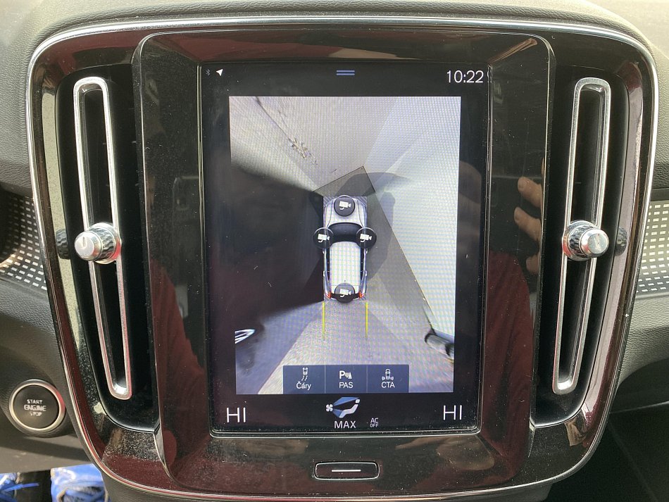 Volvo XC40 2.0 D3 R-design