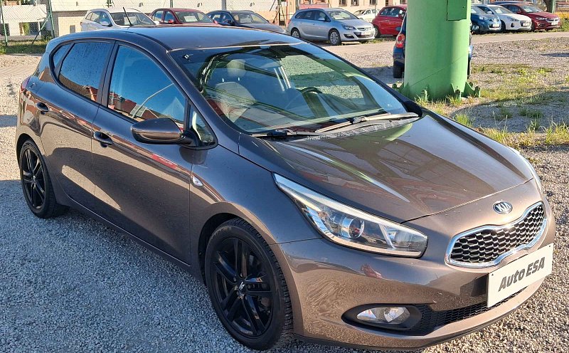 Kia Ceed 1.6GDi 