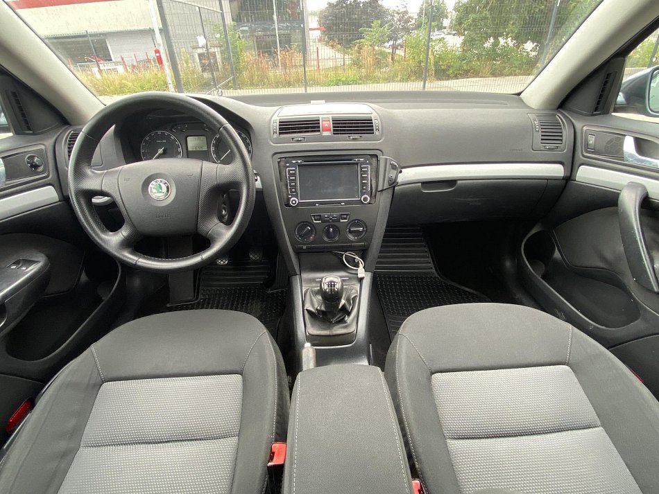 Škoda Octavia II 1.9TDi Ambiente