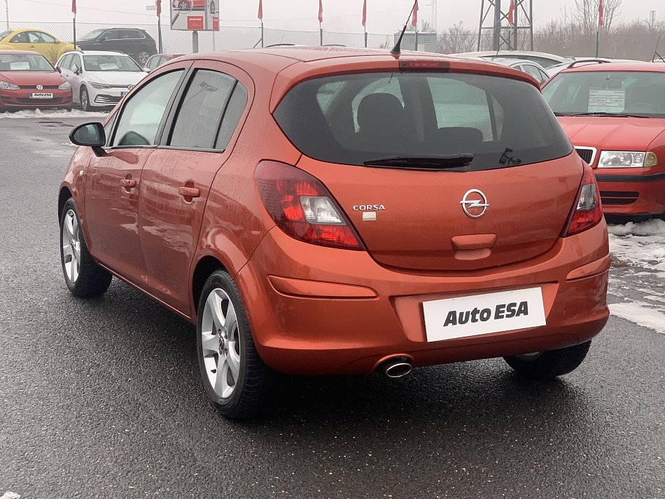Opel Corsa 1.2i 