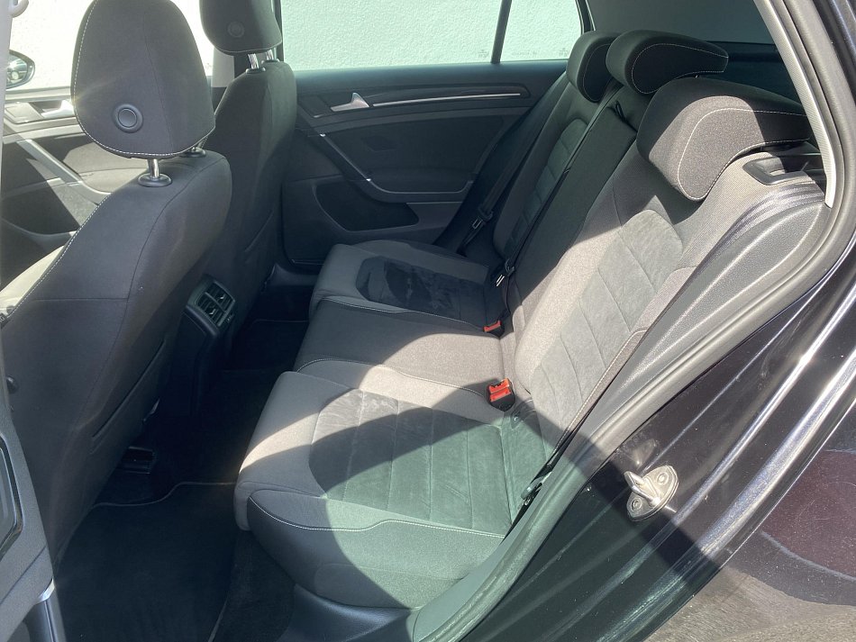 Volkswagen Golf 1.4 TSi Highline