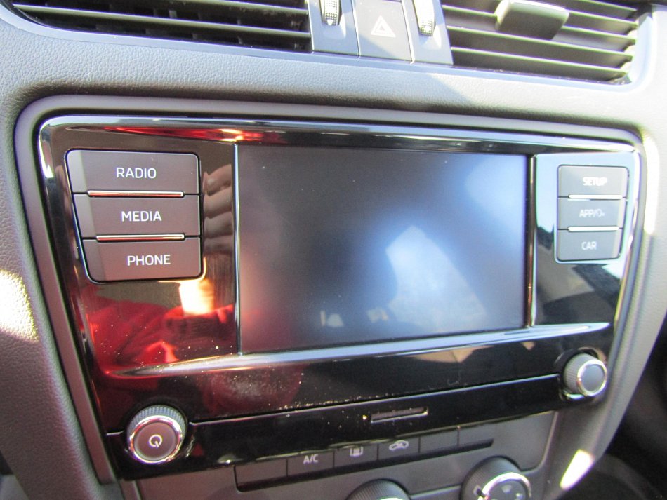 Škoda Octavia III 1.0TSI Style