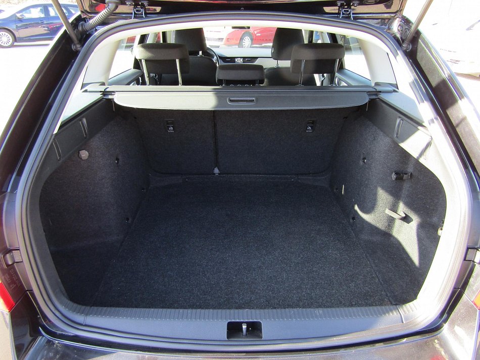 Škoda Octavia III 1.0TSI Style