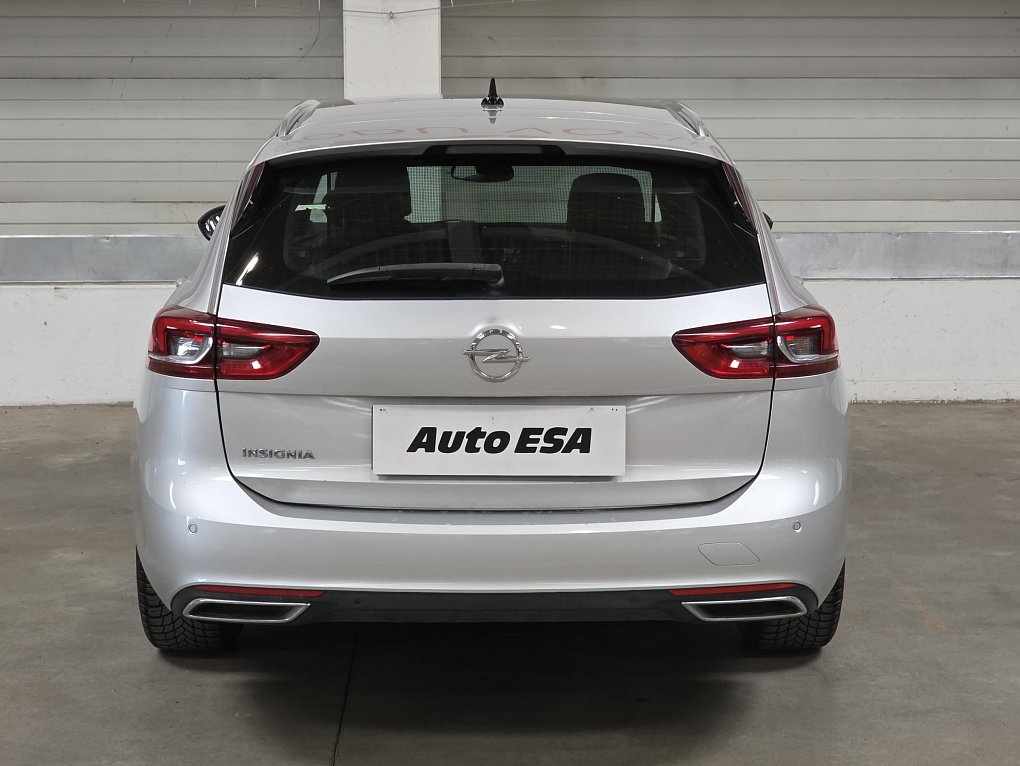 Opel Insignia 2.0 CDTi 