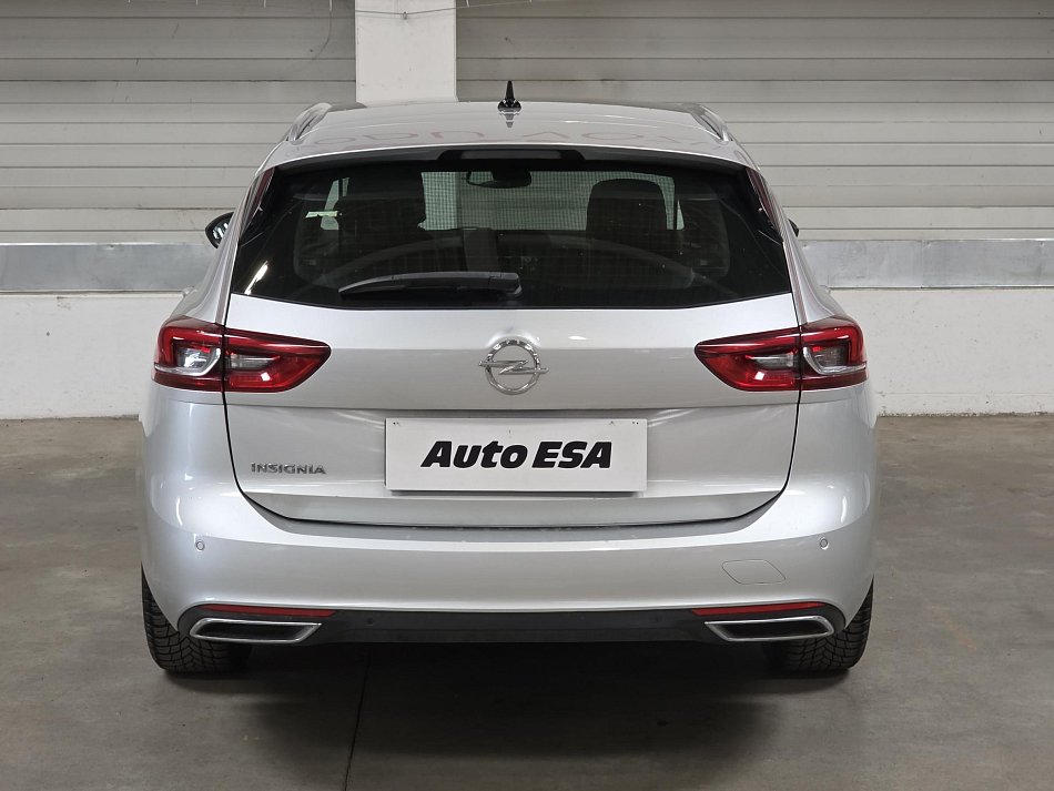 Opel Insignia 2.0 CDTi 