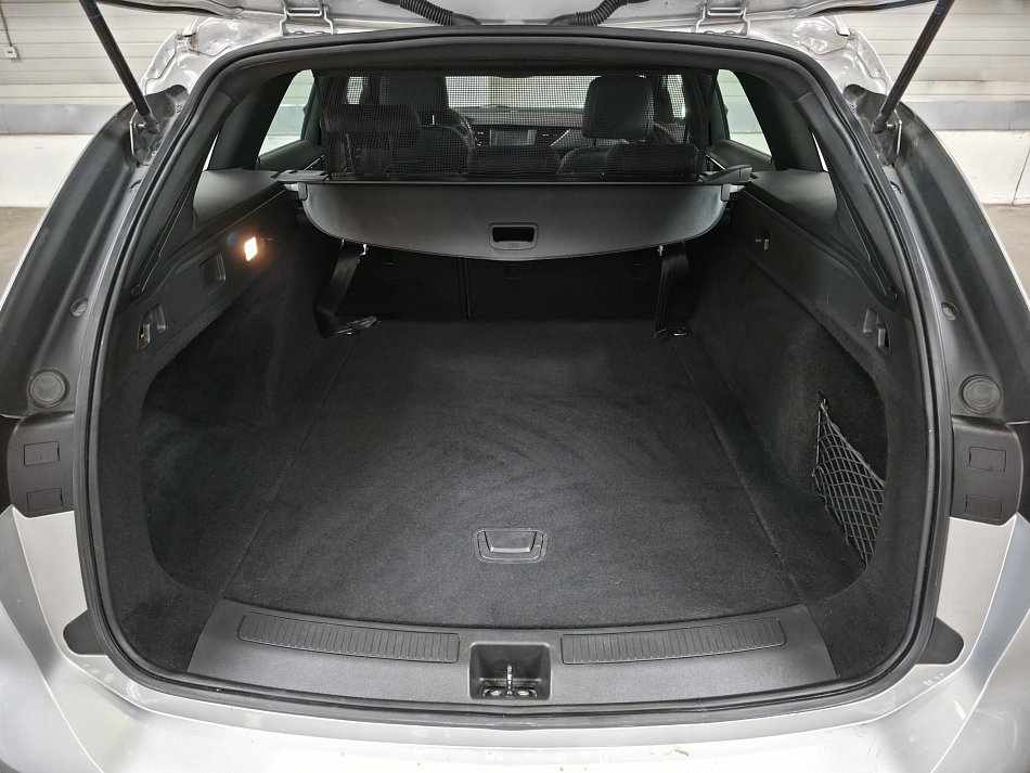 Opel Insignia 2.0 CDTi 