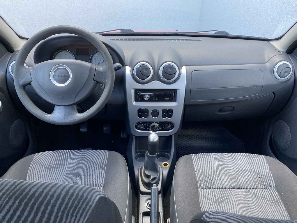 Dacia Sandero 1.4i 