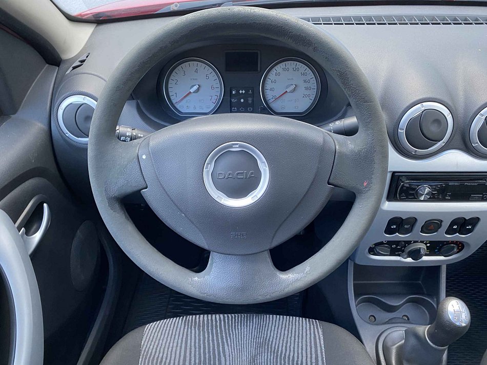 Dacia Sandero 1.4i 