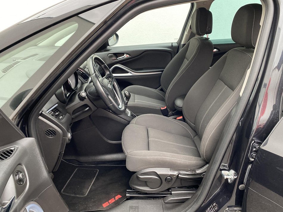 Opel Zafira 1.6CDTi 