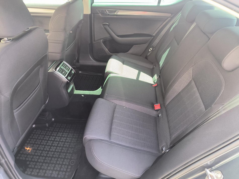 Škoda Superb III 2.0TDi Style