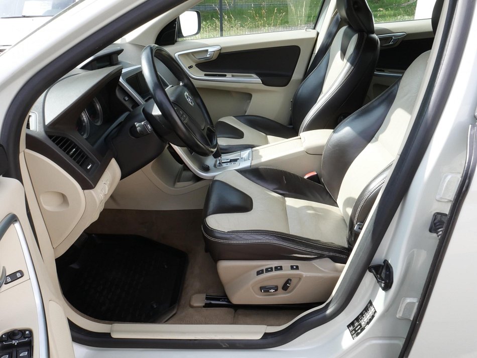 Volvo XC60 2.4 D5  4x4