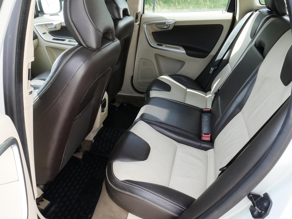 Volvo XC60 2.4 D5  4x4