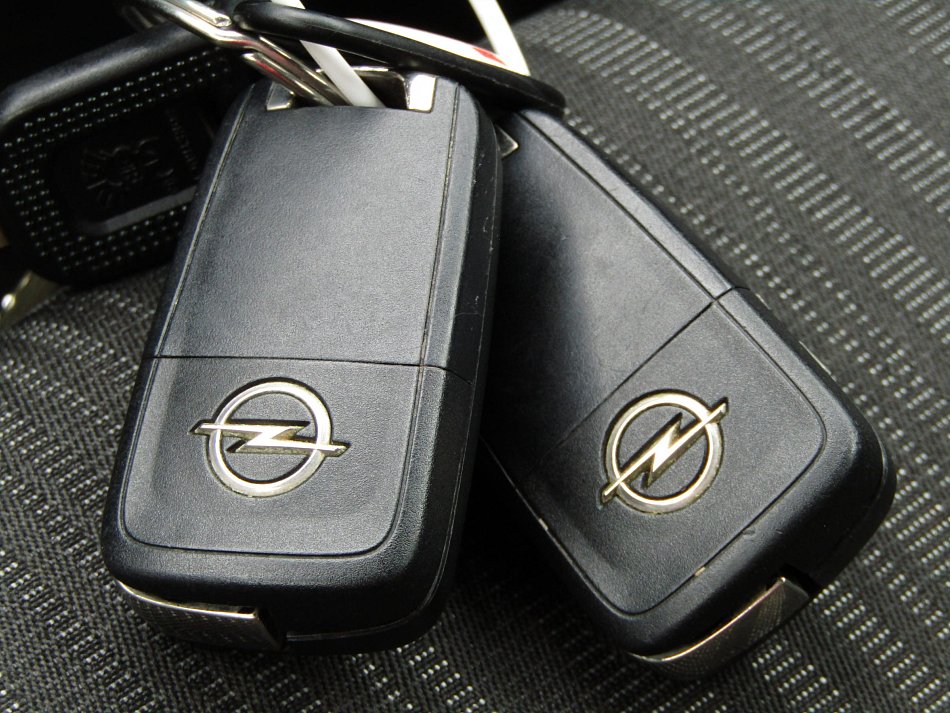 Opel Astra 1.6i 