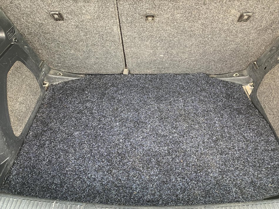 Škoda Fabia II 1.2 12V 