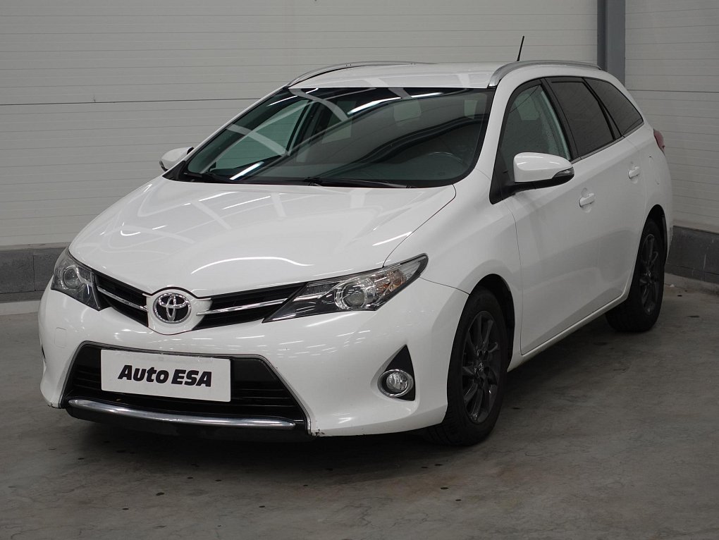 Toyota Auris 1.4D 