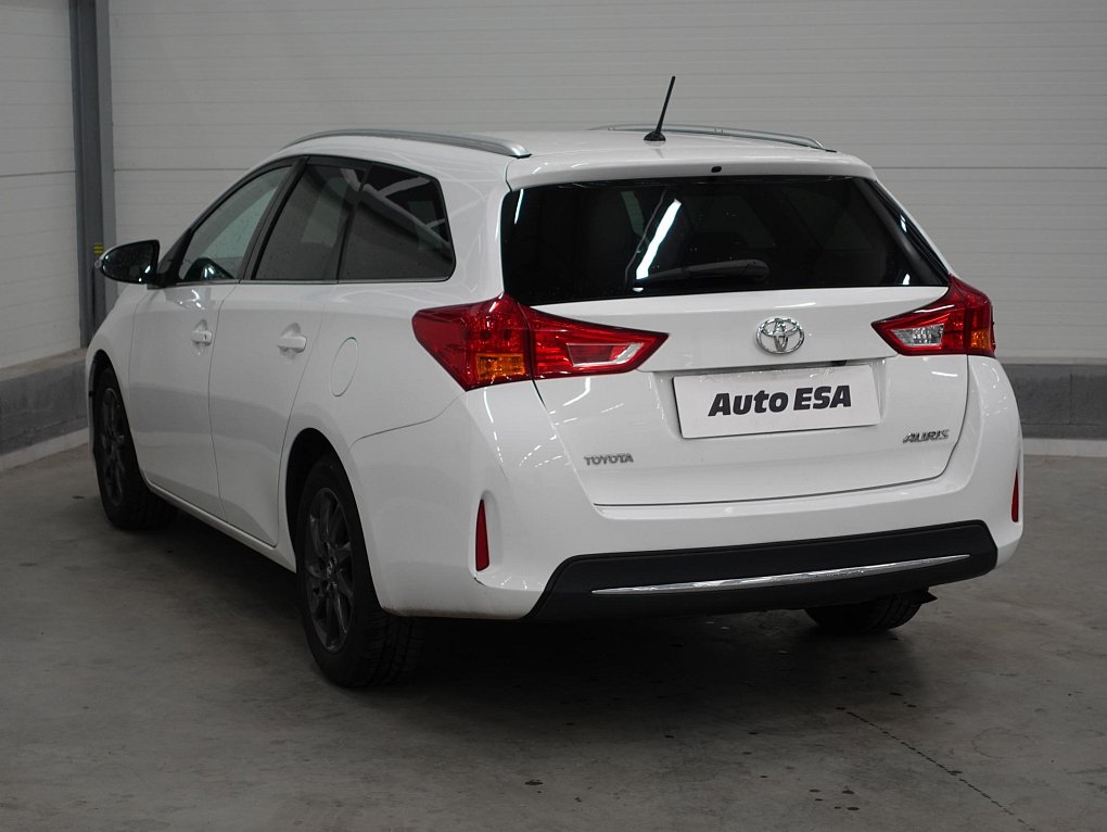 Toyota Auris 1.4D 