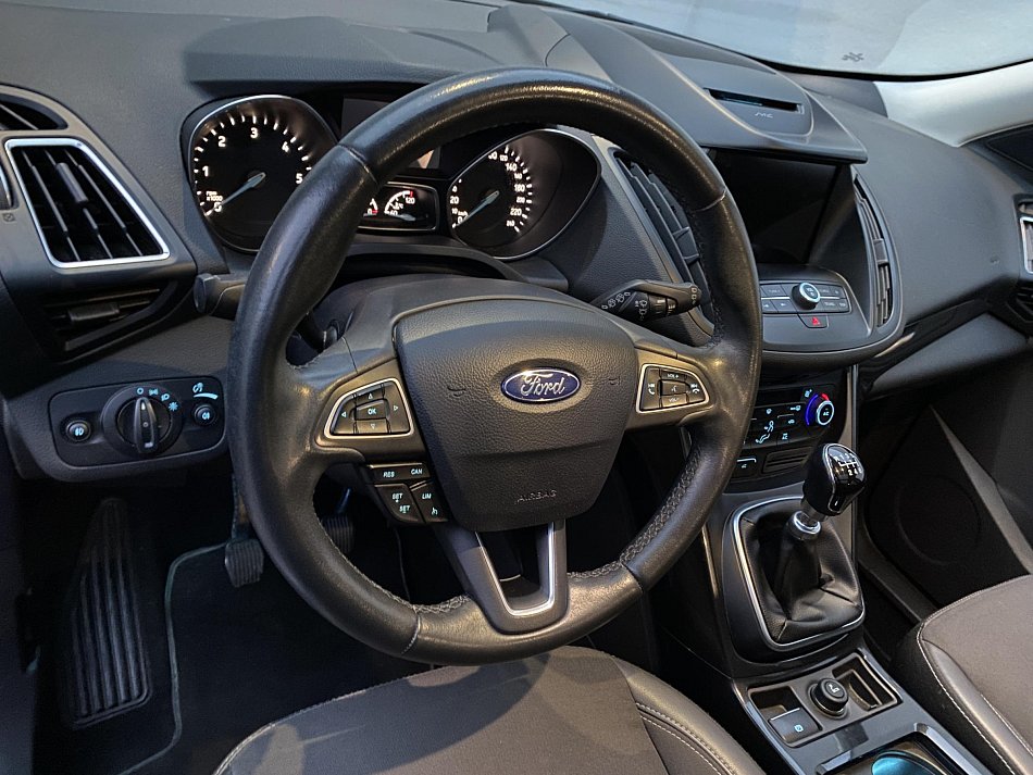 Ford Kuga 2.0 TDCi Titanium