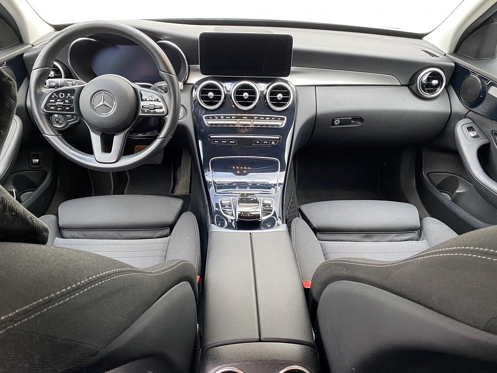 Mercedes-Benz Třída C 1.6 d Classic C 200 d