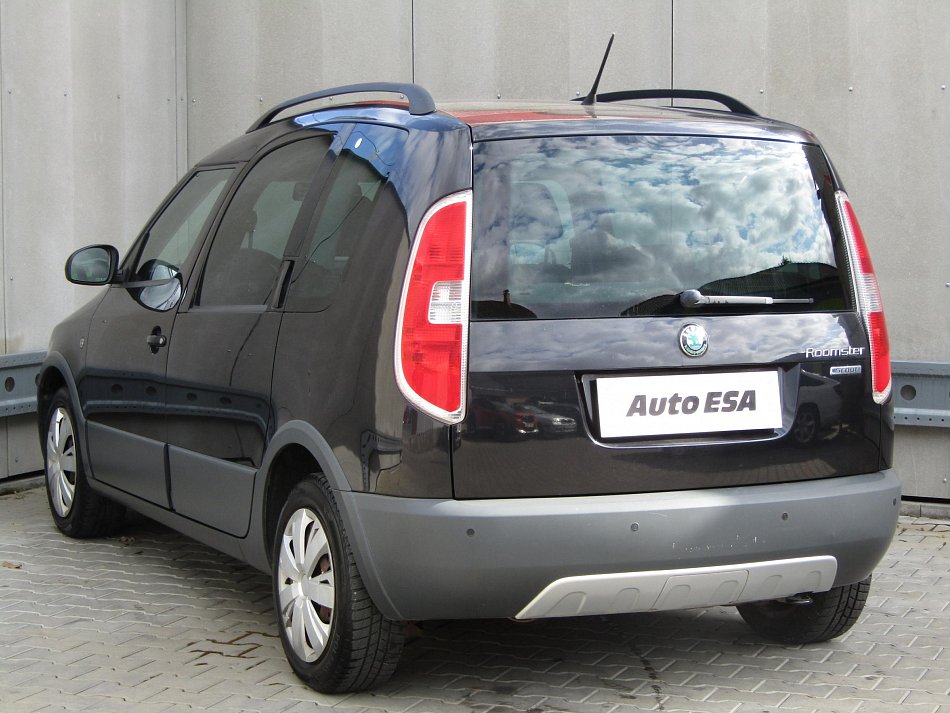 Škoda Roomster 1.2 TSi Scout