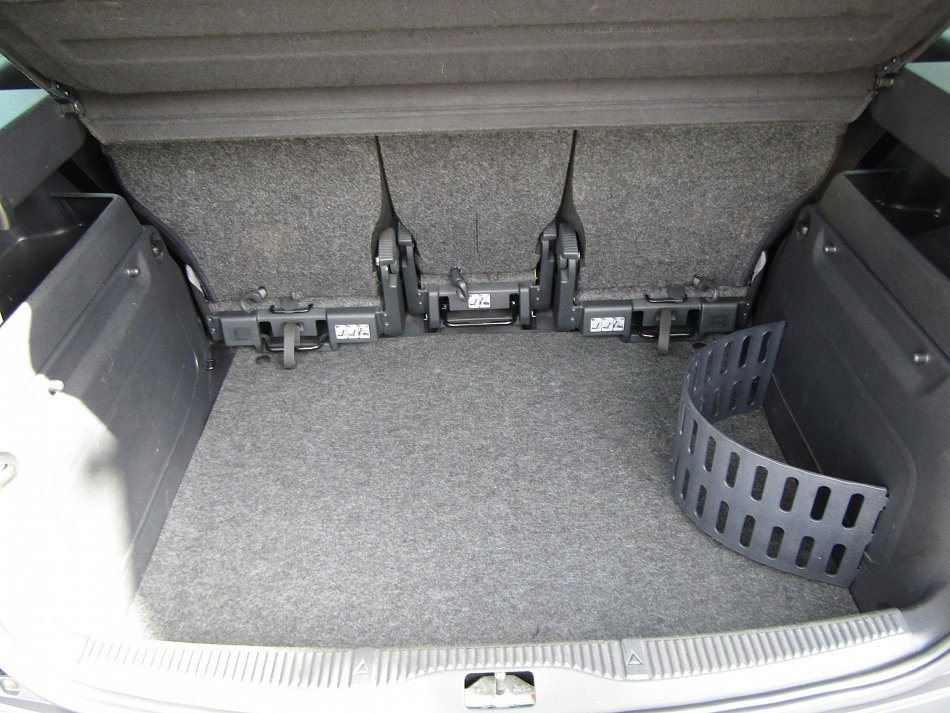 Škoda Roomster 1.2 TSi Scout