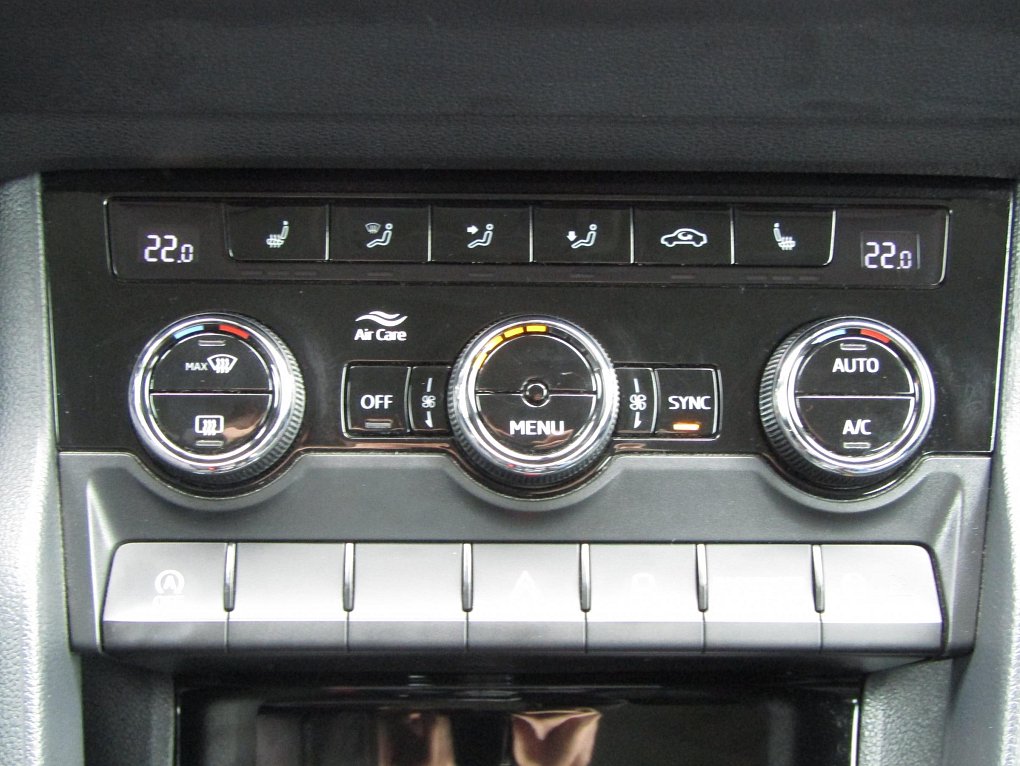 Škoda Karoq 1.0 TSi 