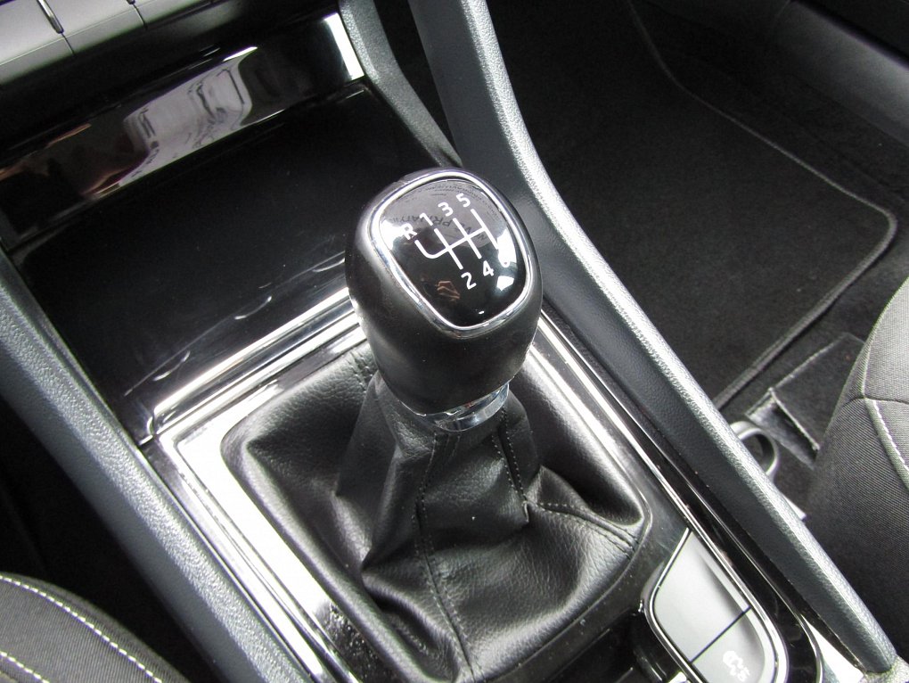 Škoda Karoq 1.0 TSi 