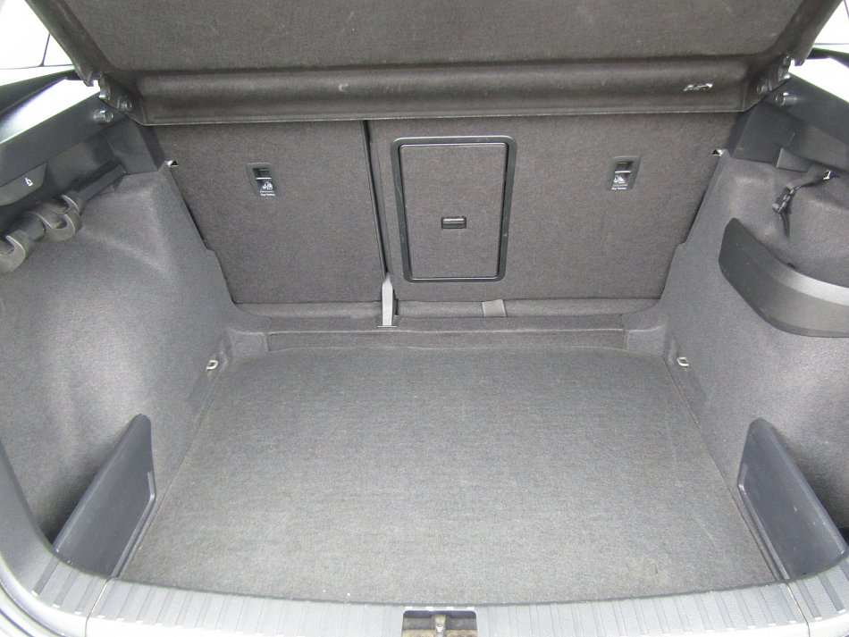 Škoda Karoq 1.0 TSi 