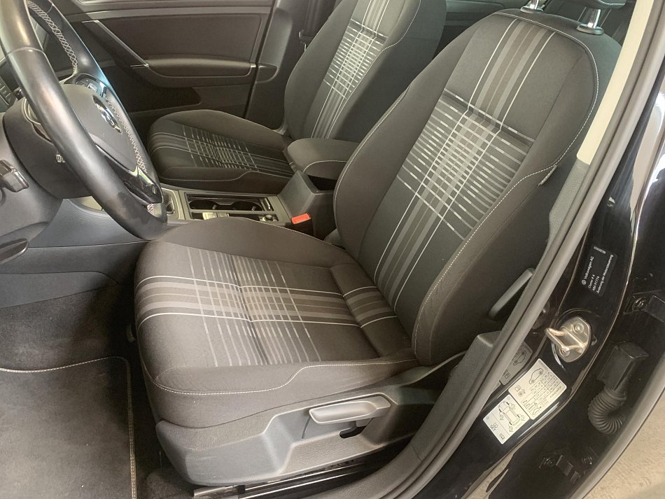 Volkswagen Golf 1.6 TDi Lounge