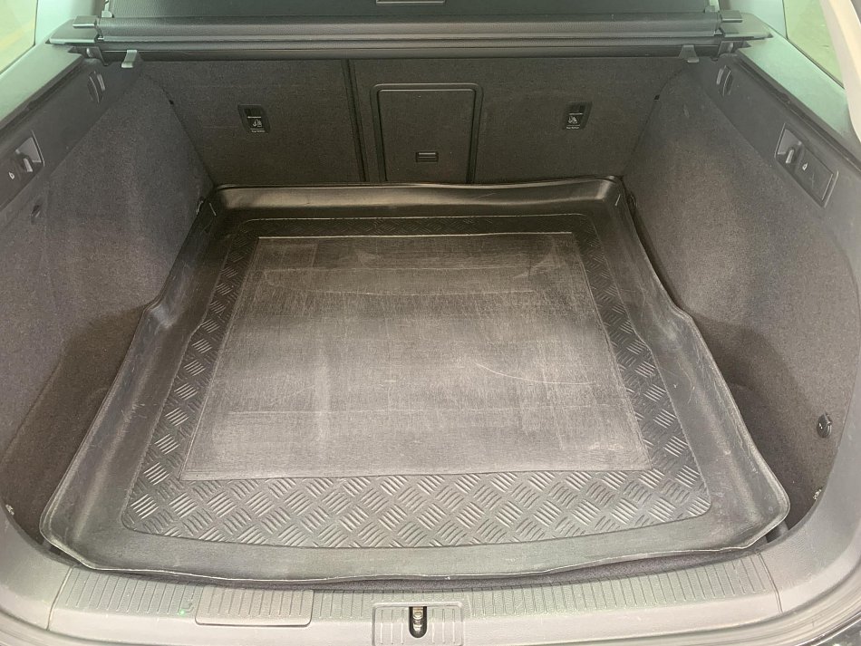 Volkswagen Golf 1.6 TDi Lounge